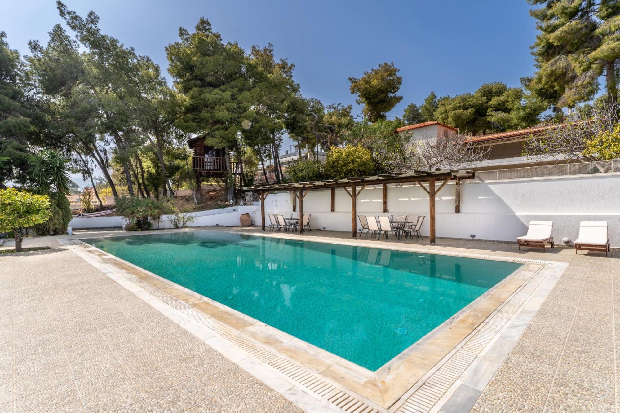 Villa The House Of Gratitude - Poolside Retreat Loutra Elenis Exterior foto
