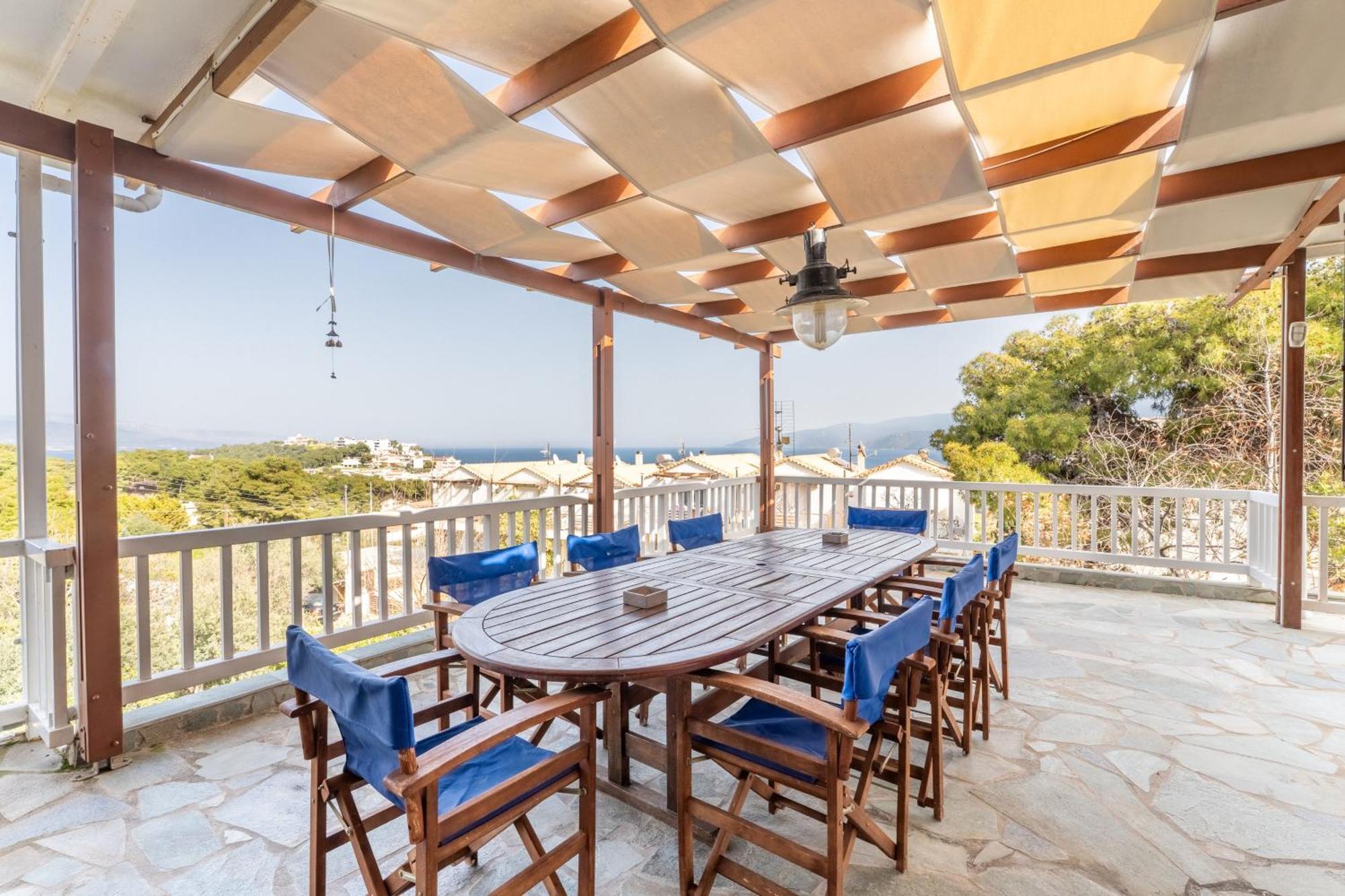 Villa The House Of Gratitude - Poolside Retreat Loutra Elenis Exterior foto